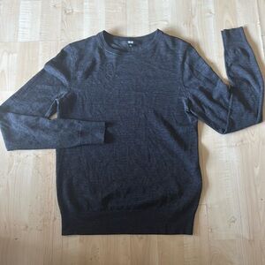 UniQlo 100% Wool Crew Neck Sweater | Gray | Women’s Size XS